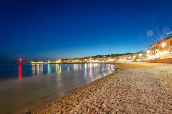 Appartement La Fregate Avec Terrasse A 100m De La Saint-Cyr-sur-Mer