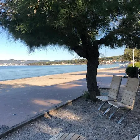 Appartement La Fregate Avec Terrasse A 100M De La Plage Saint-Cyr-sur-Mer Exterior foto